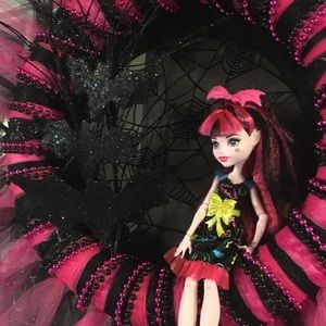 Pink & Black Wreath, Handmade Monster High Theme